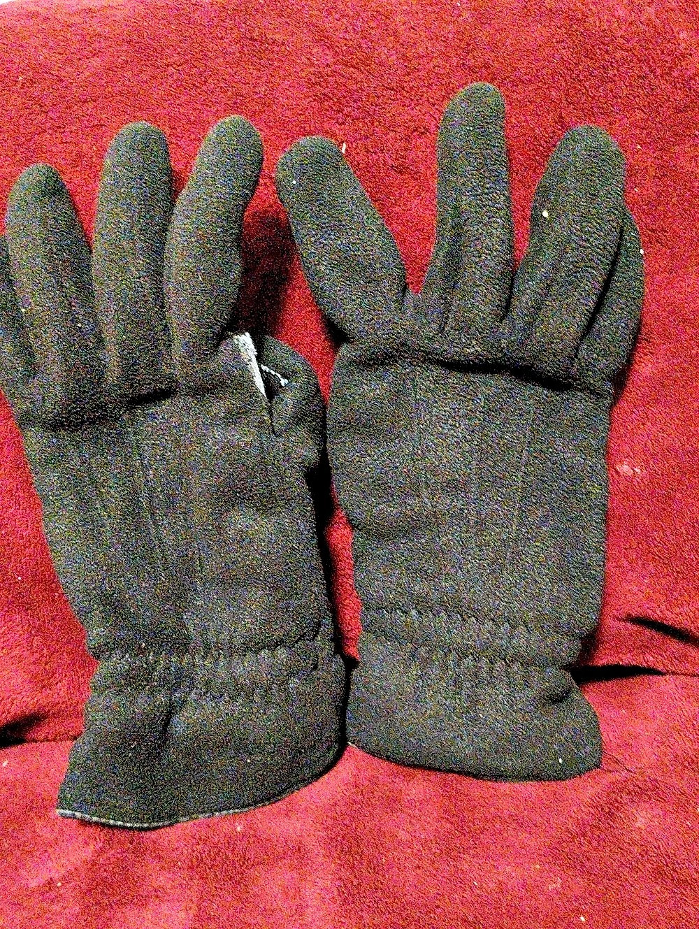Black Athletic Gloves